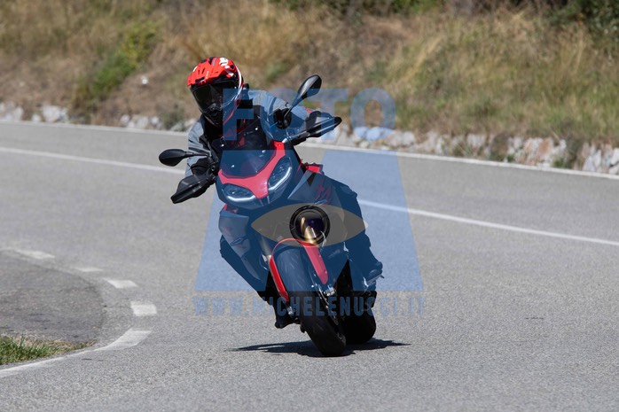 MICH1052