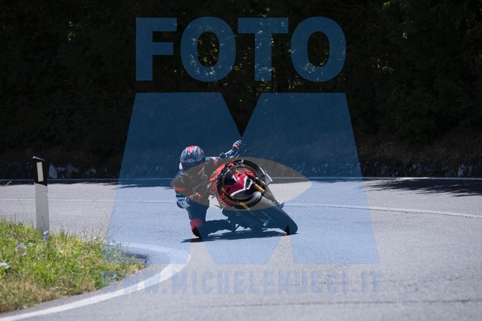 MICH5897
